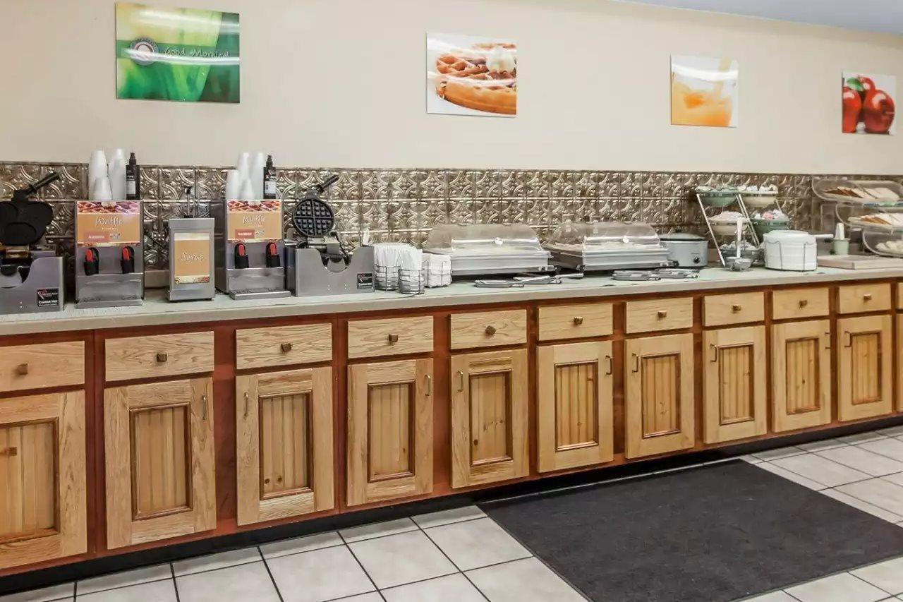 Quality Inn & Suites At Dollywood Lane Pigeon Forge Kültér fotó