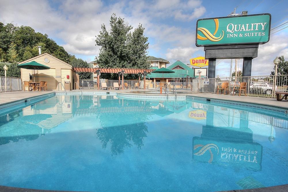 Quality Inn & Suites At Dollywood Lane Pigeon Forge Kültér fotó