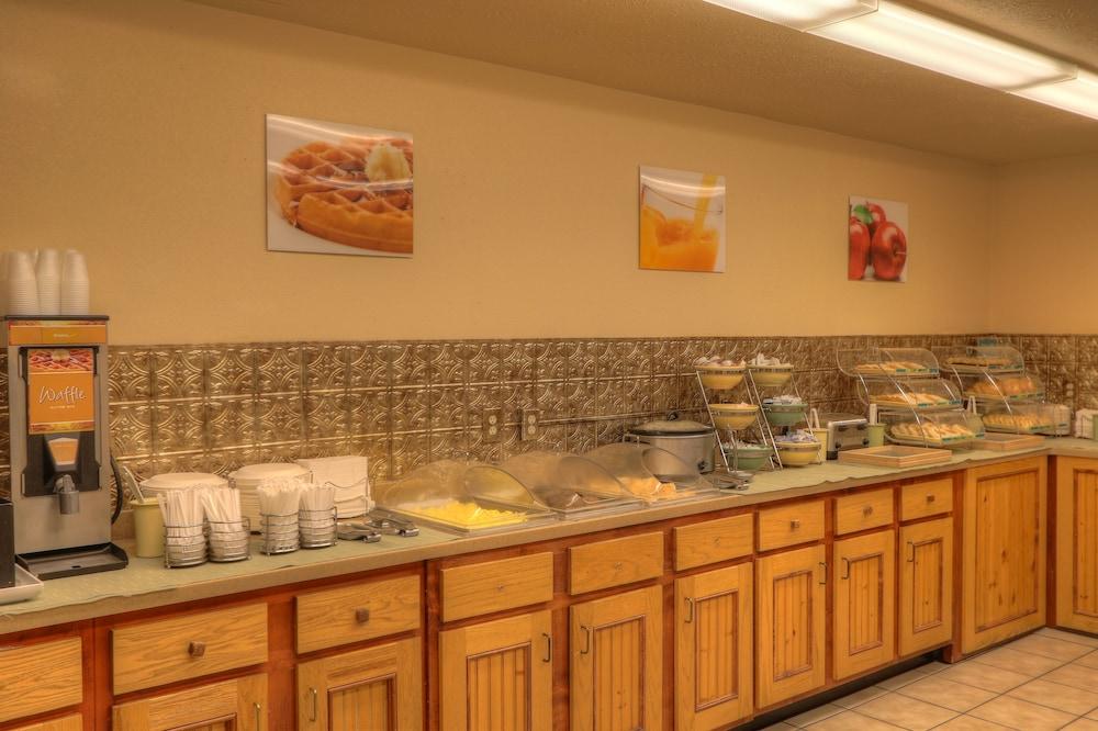 Quality Inn & Suites At Dollywood Lane Pigeon Forge Kültér fotó