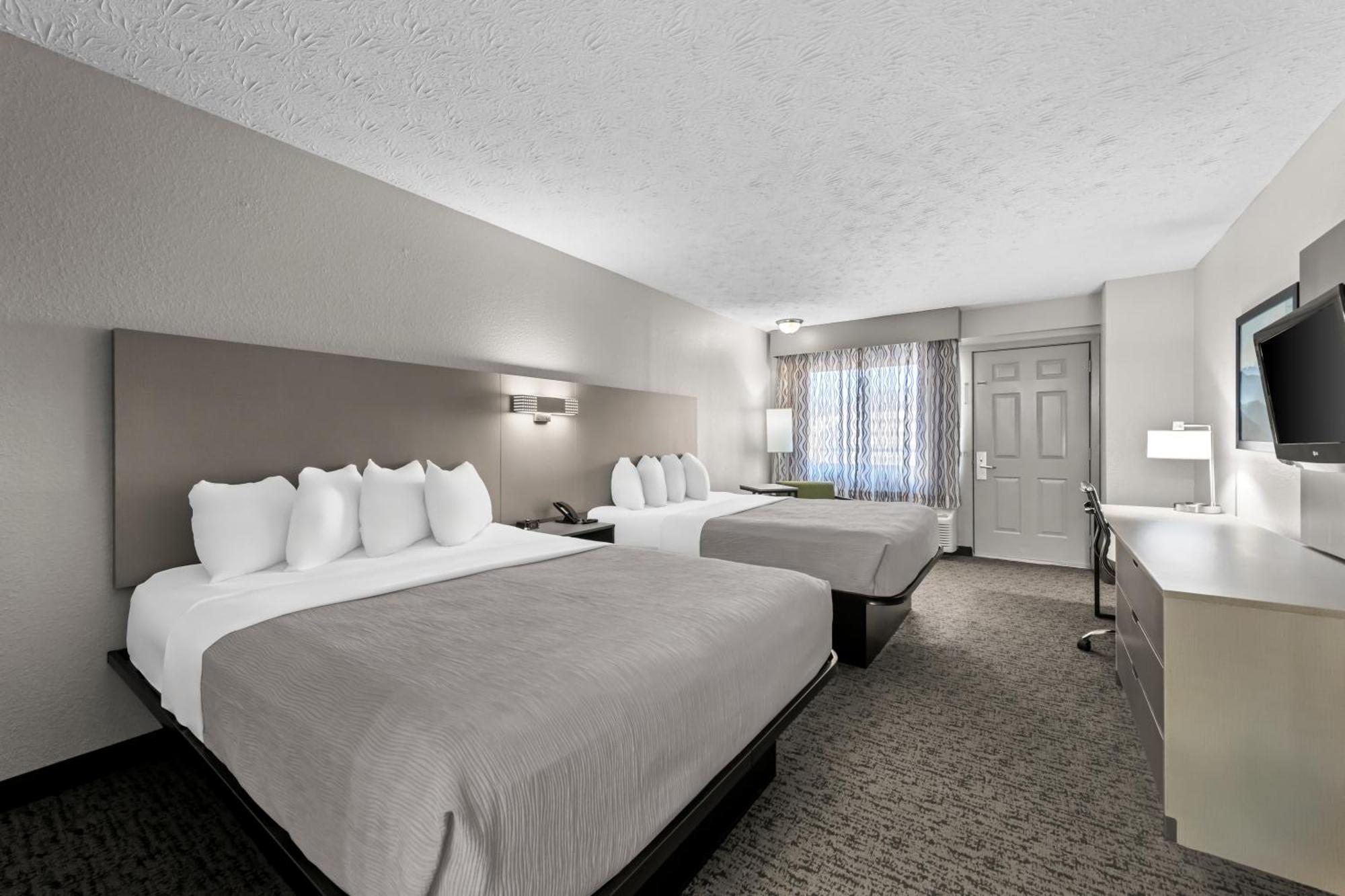 Quality Inn & Suites At Dollywood Lane Pigeon Forge Kültér fotó