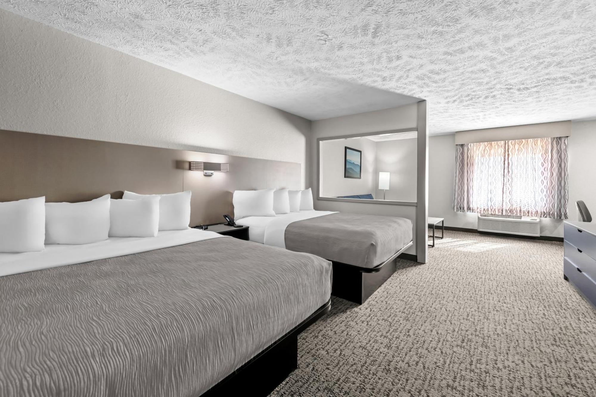 Quality Inn & Suites At Dollywood Lane Pigeon Forge Kültér fotó