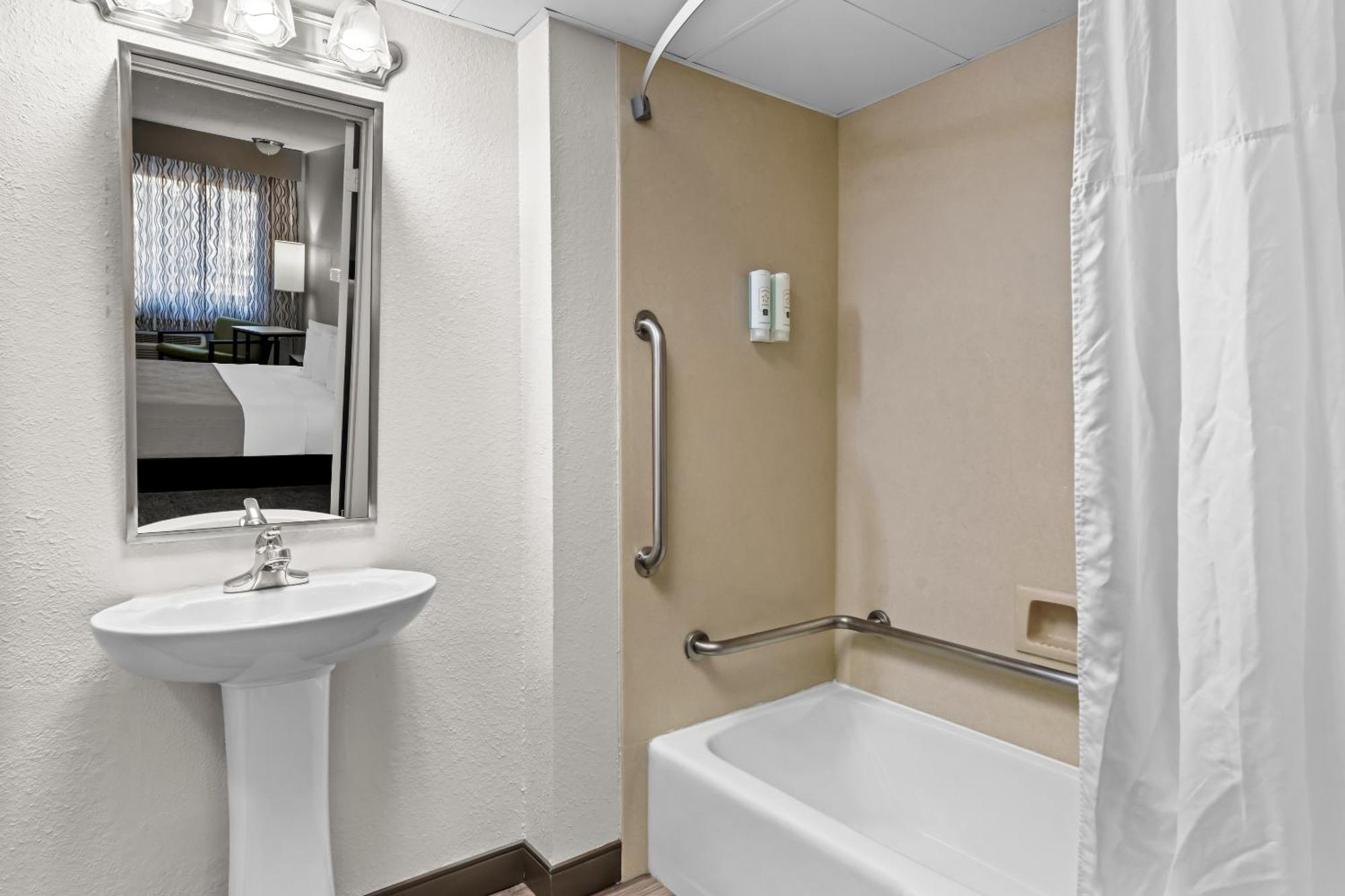 Quality Inn & Suites At Dollywood Lane Pigeon Forge Kültér fotó